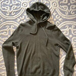 Gently Used Quilted-style Banana Republic Olive Green Sweater - Men Medium
